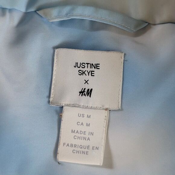 H&M Justine Skye Cloud Print Puffer Jacket Women's Medium Blue White Button Up - Picture 5 of 10